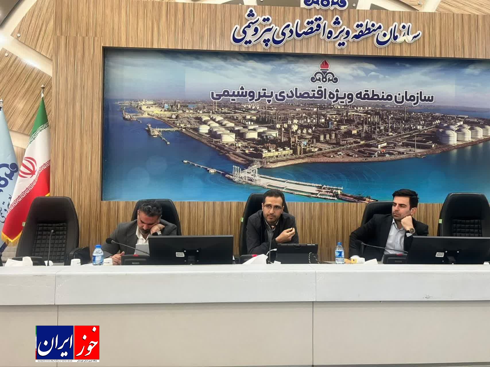 هلدینگ خلیج فارس توسعه رسانه های تخصصی خبرنگاران را در برنامه دارد و اولین دوره را به میزبانی بندر ماهشهر برگزار کرد